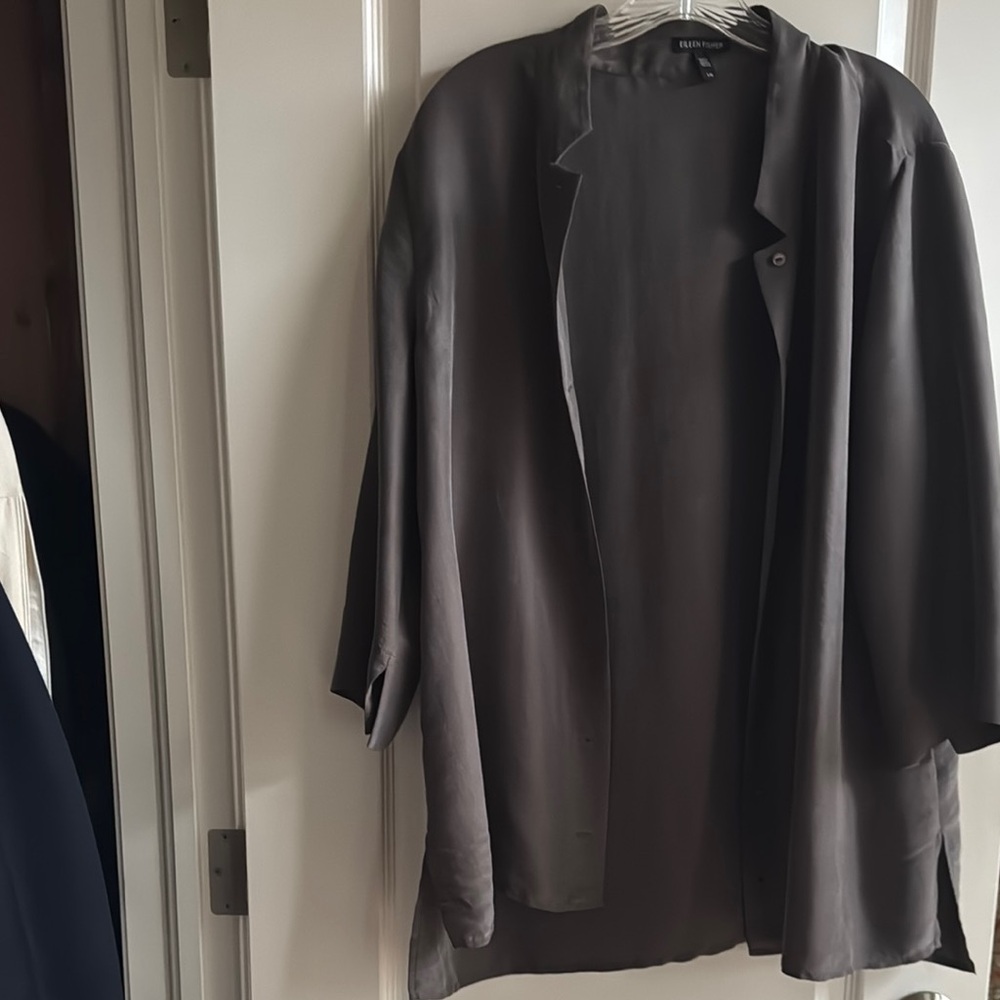 Eileen Fisher 
Gray/brown Button-Up Blouse
Flows so sweetly top